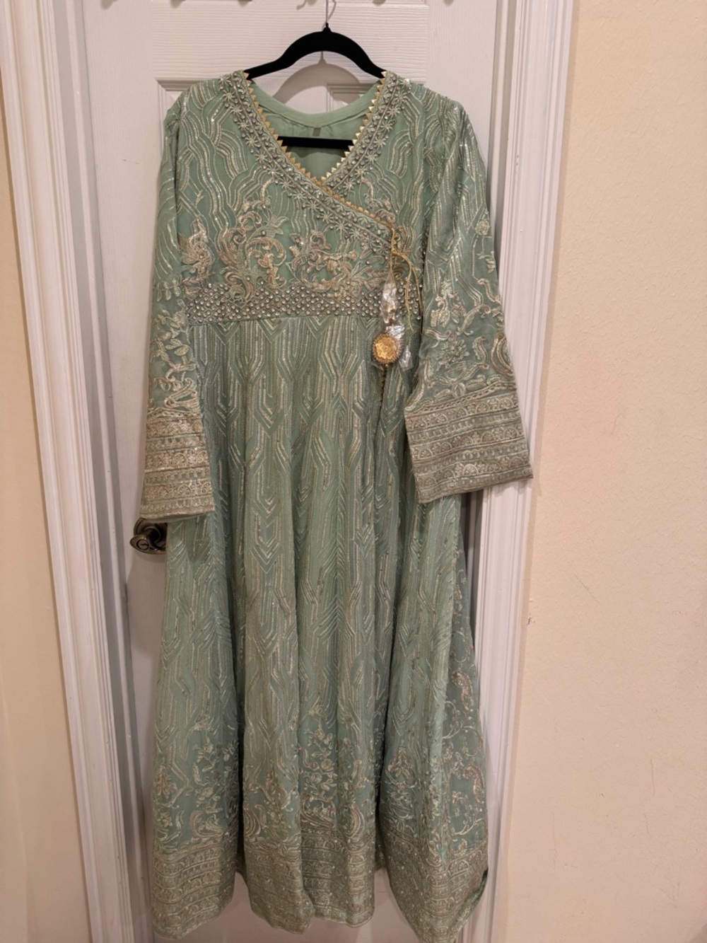 💚 Mint Green Embroidered Anarkali Dress 💚
